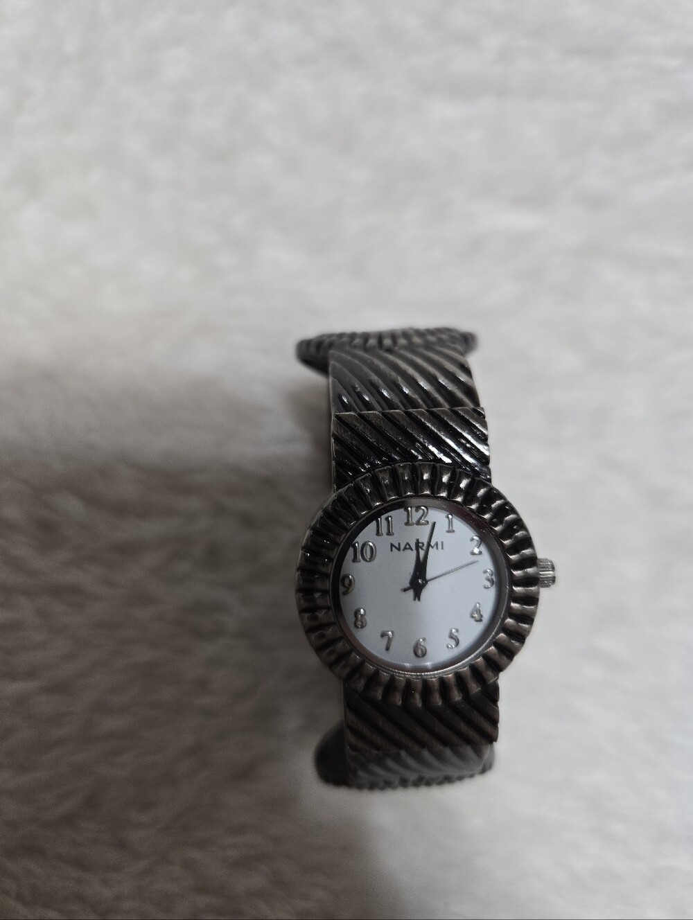 Narmi Bullskull Gray Black Bracelet Style Watch GUC *Needs Battery*